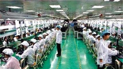 血汗工廠之痛 富士康派遣工現象背后的勞務生態反思